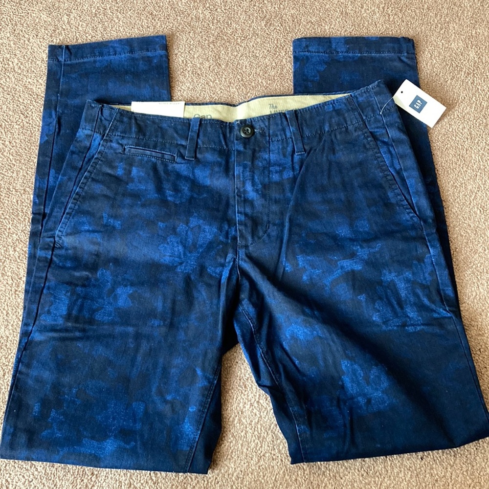 GAP Men's Blue Camouflage Chino Pants